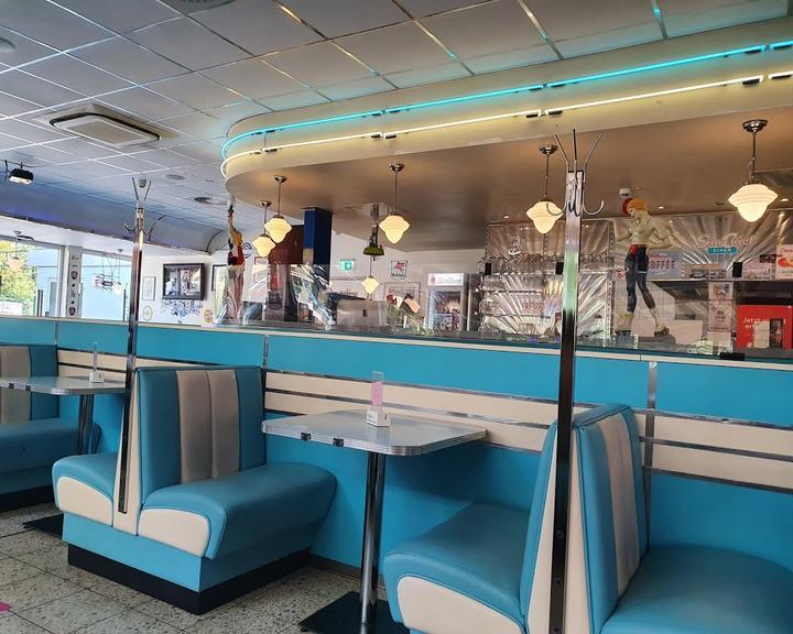 Starchief Diner